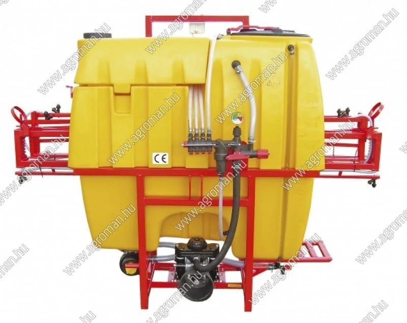 P166 Szántóföldi Permetezők 600 L (lengyel)