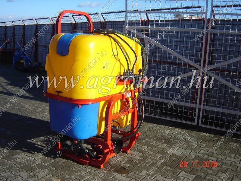 P128 Szántóföldi Permetezők 800 L /15(lengyel)