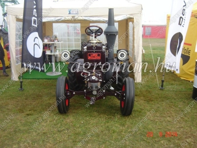 Régi traktor